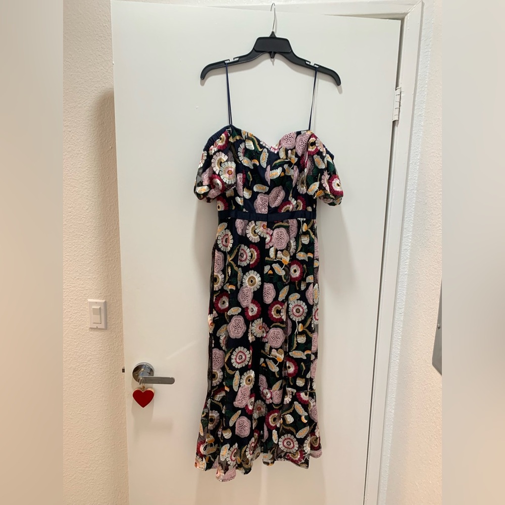 Sam Edelman Helium Floral Embroidered Off the Shoulder Dress (Size 10) - Picture 4 of 16